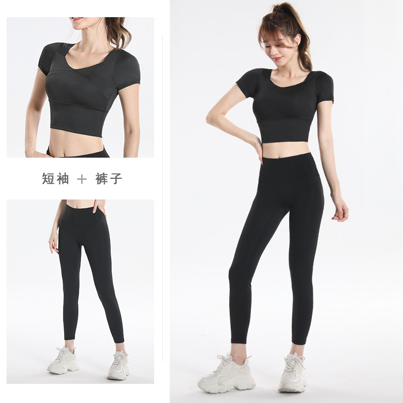 Atasan Olahraga Cepat Kering d - Fitness & Nutrition Lab ulasan dan harga
